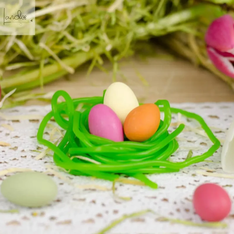 Naschbeutel Süsses Osternest mit Fruchtgummi und Mandeln