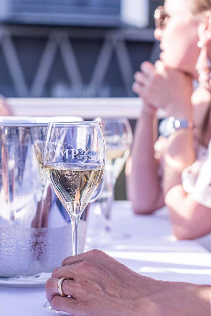 POMP Grande Cuvée Blanc Mini Kiste