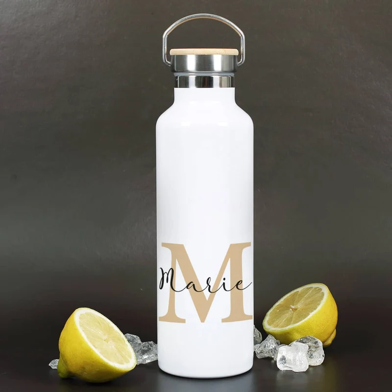Bedruckte Thermosflasche mit Name und Initiale