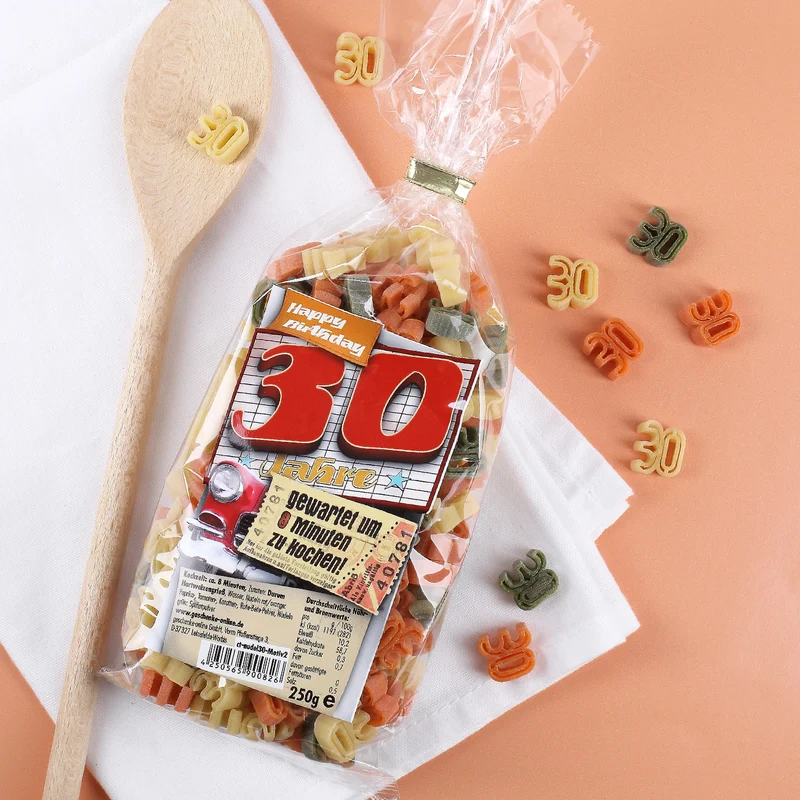 Zahlen-Nudeln zum 30. Geburtstag, Showtime