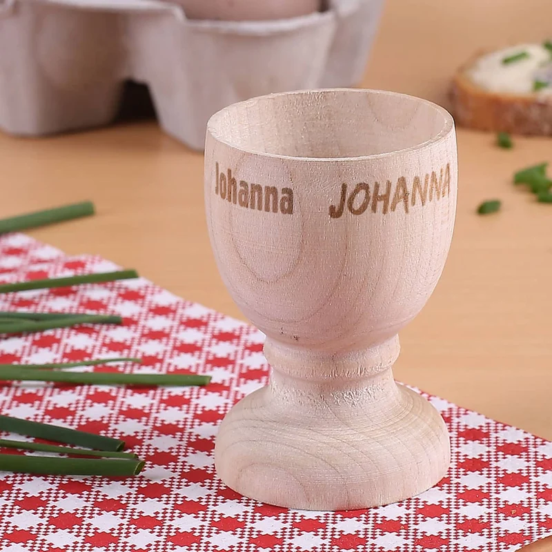 Eierbecher mit Namensgravur