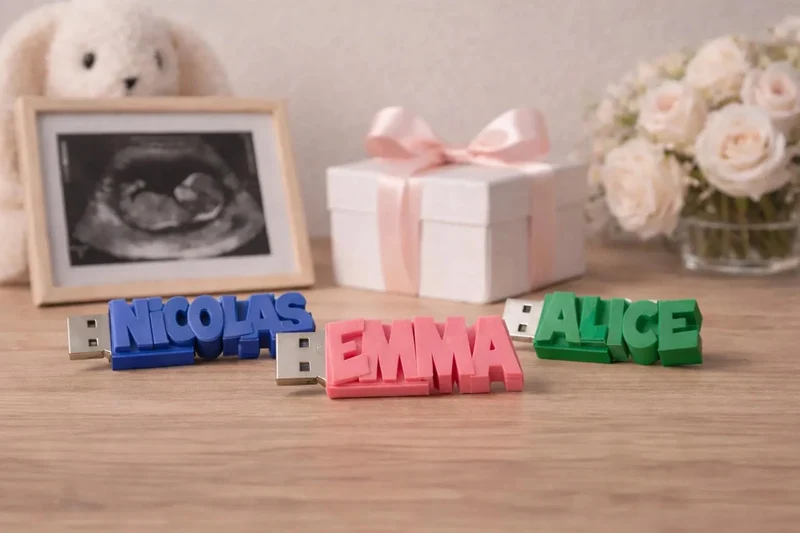 Personalisierter USB-Stick mit Namen – Geschenk für Baby-,Ultraschall- oder Hochzeitsfotos – Geburt oder Brautpaar – echte 32GB –3D gedruckt