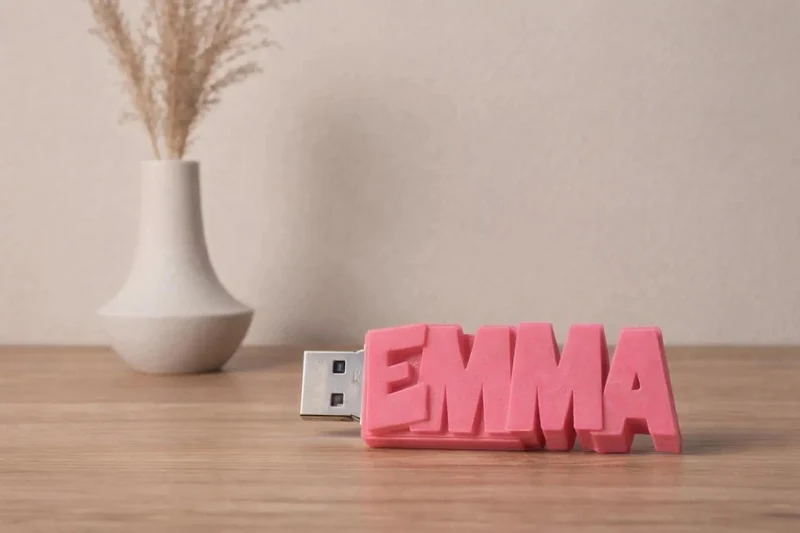 Personalisierter USB-Stick mit Namen – Geschenk für Baby-,Ultraschall- oder Hochzeitsfotos – Geburt oder Brautpaar – echte 32GB –3D gedruckt