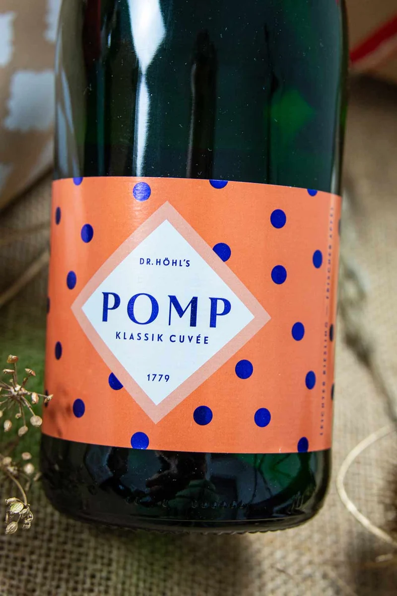Weihnachts­geschenkbox Frankfurt Stars POMP Klassik Cuvée