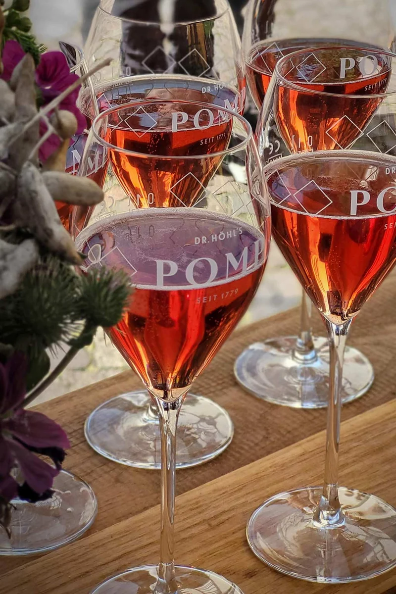 Gourmet Geschenkbox „Frohe Weihnachten“ Rosé Cuvée Duo