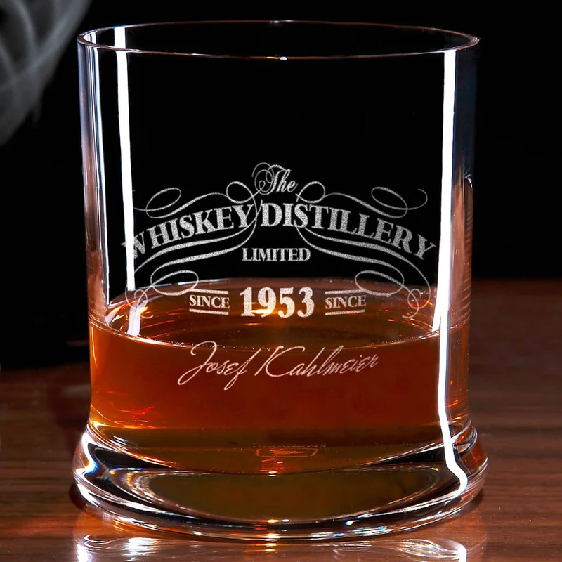 graviertes Whiskyglas Limited mit Name und Geburtsjahr