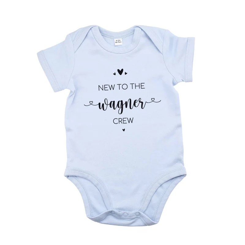 Persönlicher Babybody -New to the Crew- hellblau - Geschenk zur Geburt