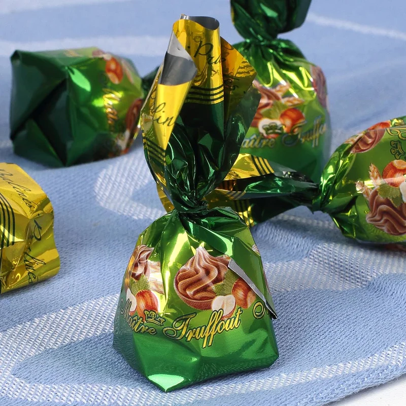 Pralinenherz zu Ostern mit süßem Hasen und Namensaufdruck