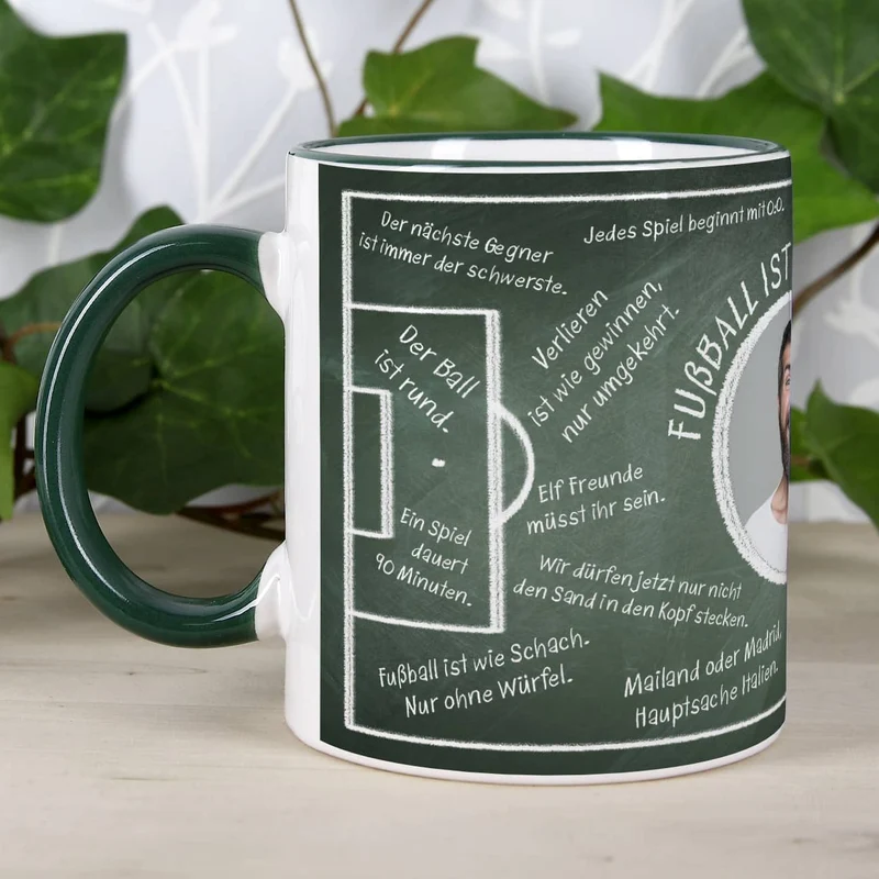 Fussball-Fan-Tasse bedruckt mit Fussballweisheiten und Wunschtext und Foto
