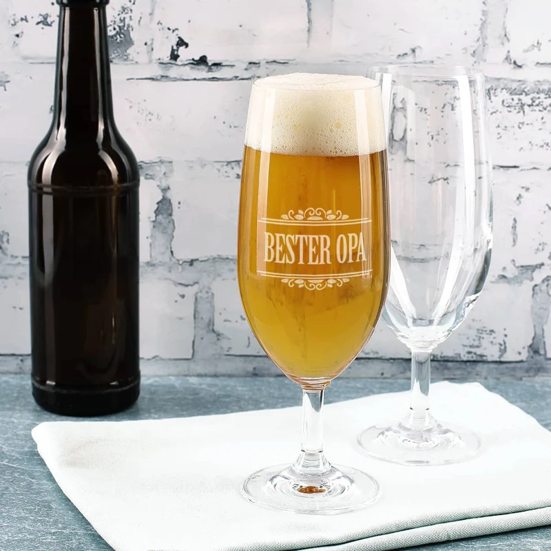 Persönliches Bierglas mit Ihrem Namen eingraviert