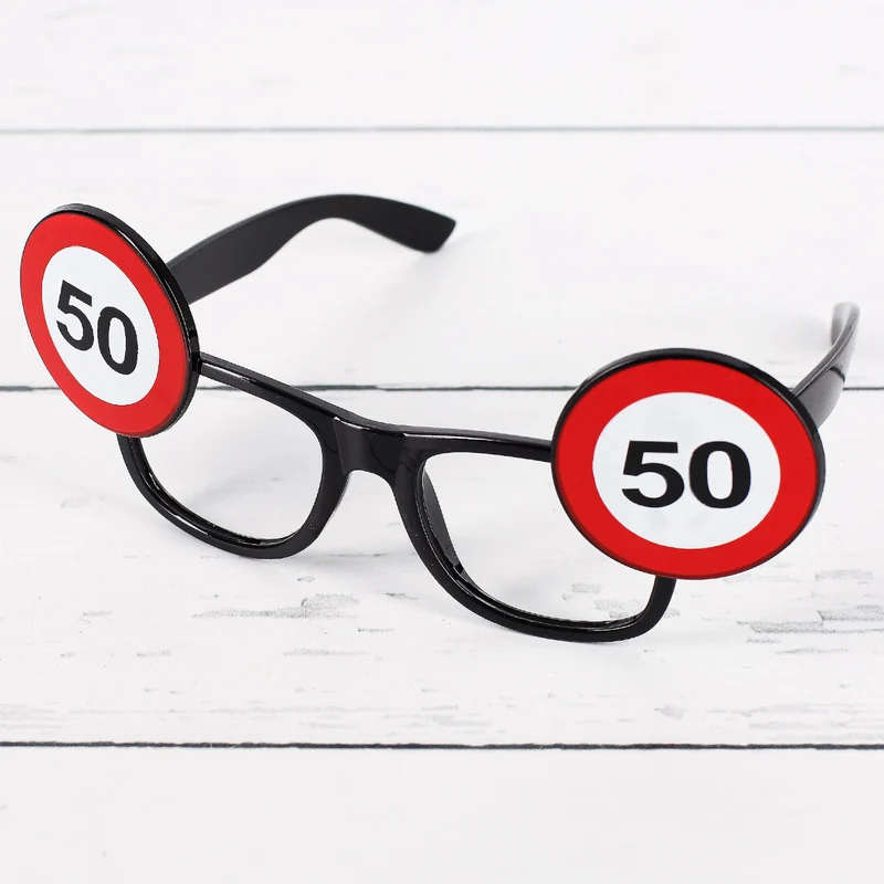 Brille mit Verkehrszeichen - 50