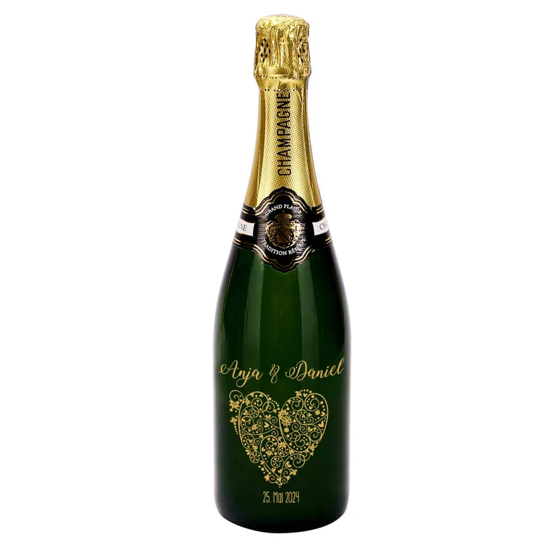 Persönlich gravierte Champagnerflasche mit Herz