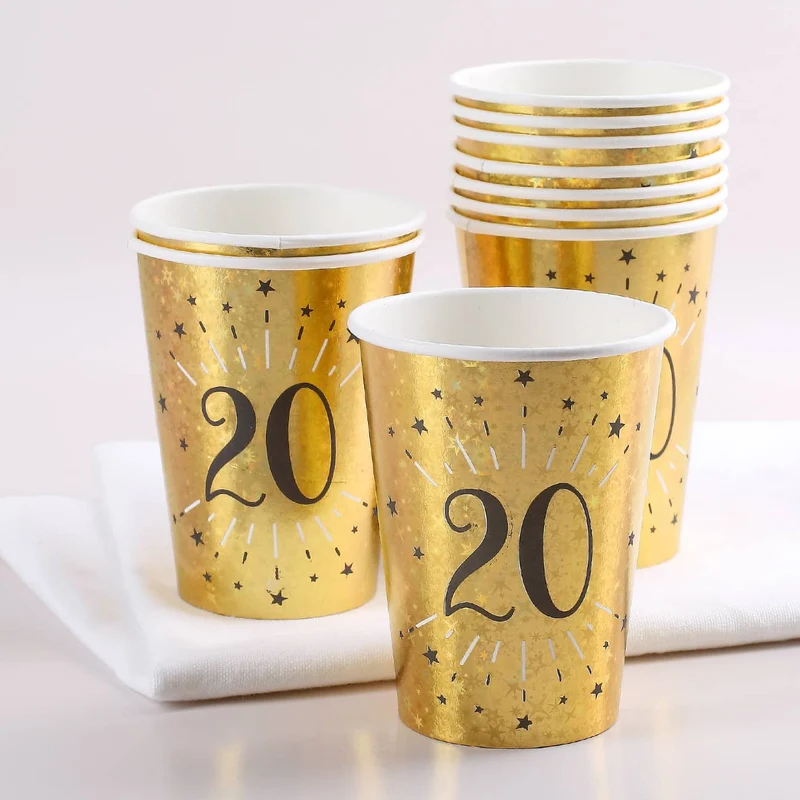 10 Goldene Pappbecher zum 20. Geburtstag