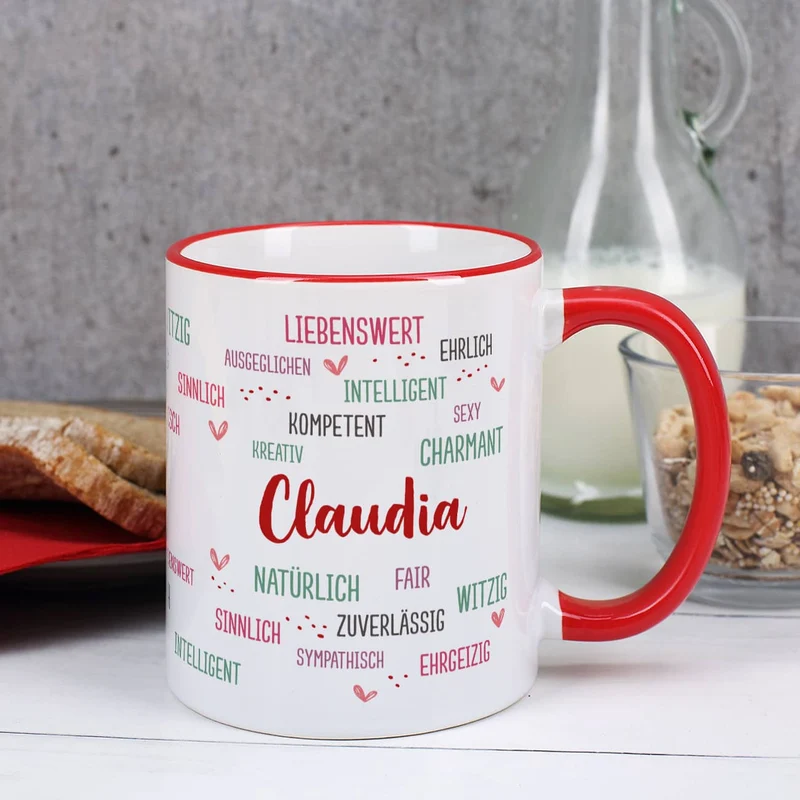 Tasse mit positiven Eigenschaften und Name bedruckt, rot