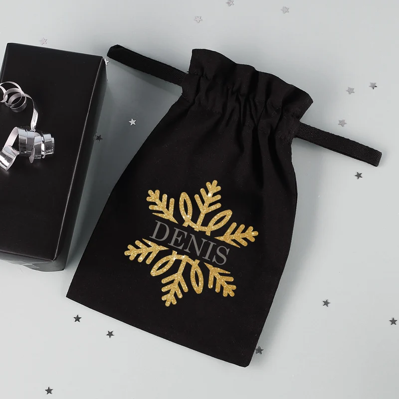Kleiner Geschenksack zu Weihnachten mit Schneeflocke und Name bedruckt, 21x14cm
