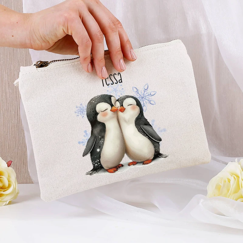 Niedliche Beautycase mit Pinguinmotiv
