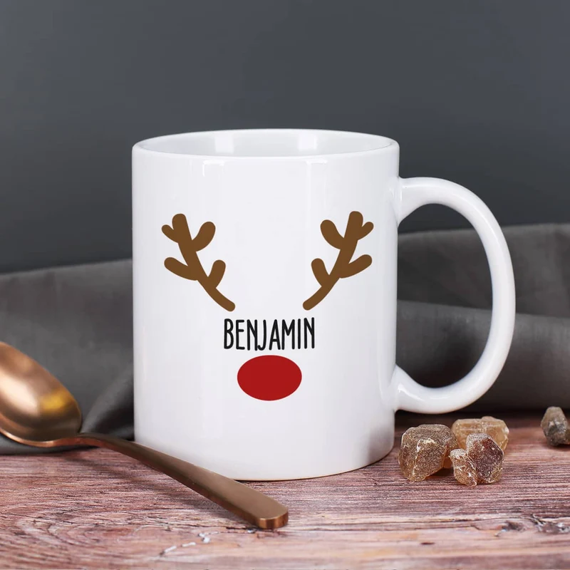 Weihnachtstasse mit Rentiernase, Geweih und Ihrem Wunschnamen