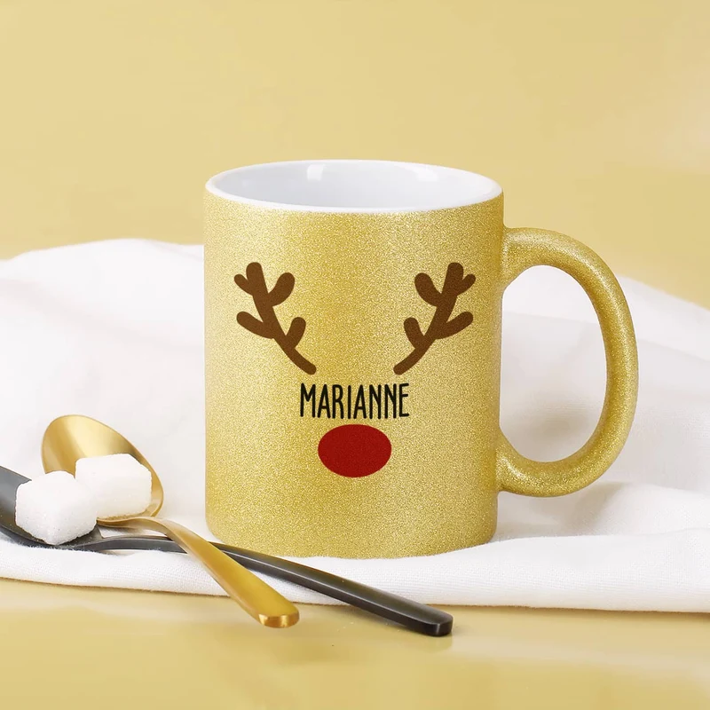 Weihnachtstasse mit Rentiernase, Geweih und Ihrem Wunschnamen