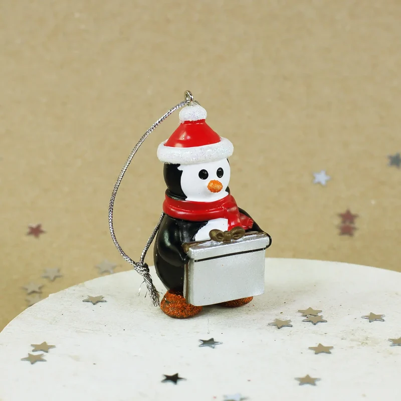 weihnachtliche Figuren als Anhänger