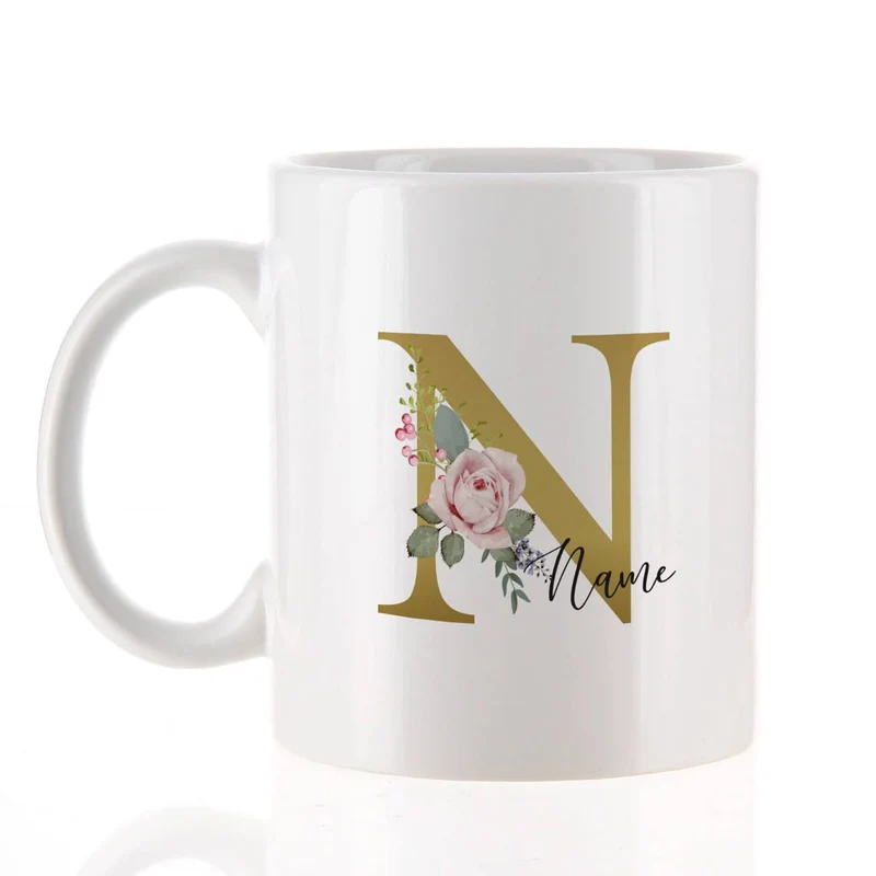 Tasse mit Rosen-Monogramm und Name