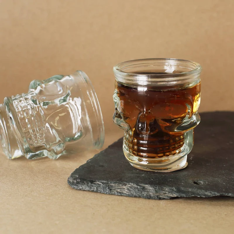 Shooter Schnaps-Glas 50 ml im Totenkopfdesign