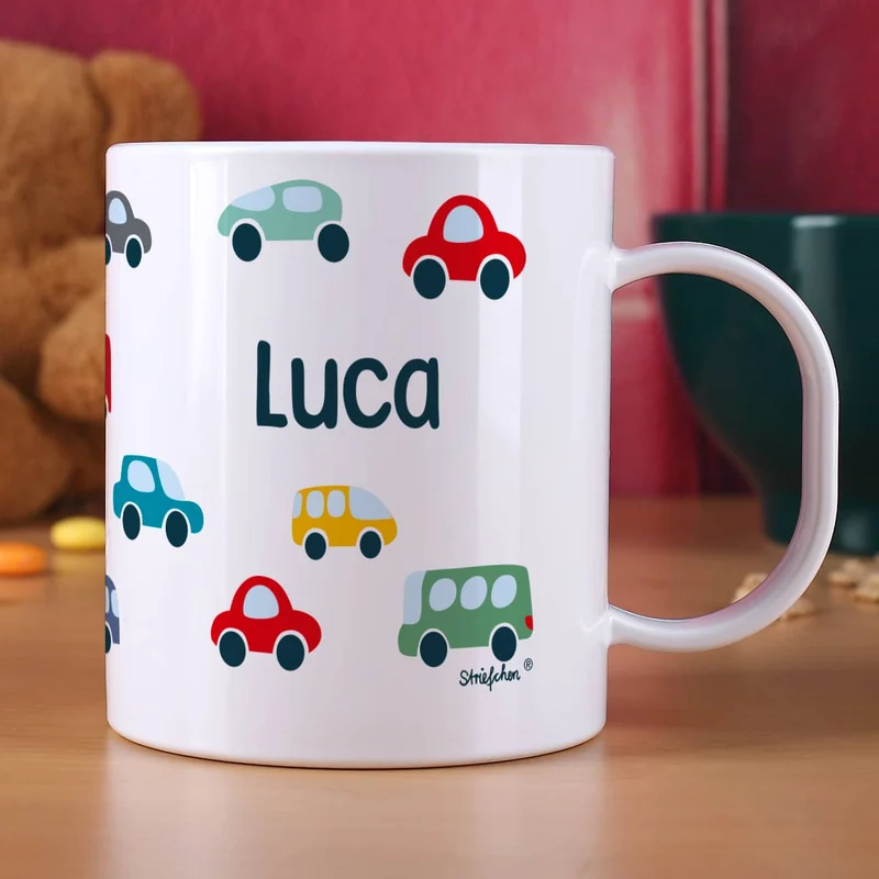 Leichte Kunststofftasse für Kinder mit Autos bedruckt