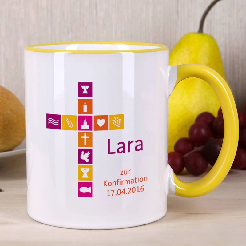 Tasse für Mädchen zu religiösem Anlass mit buntem Kreuz, Name und Wunschtext