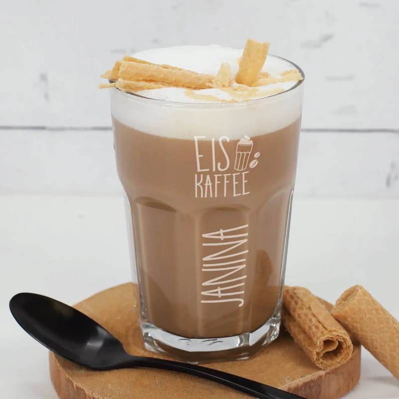 Großes Eiskaffee-Glas mit Namensgravur