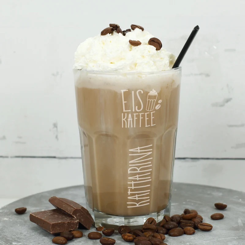 Großes Eiskaffee-Glas mit Namensgravur