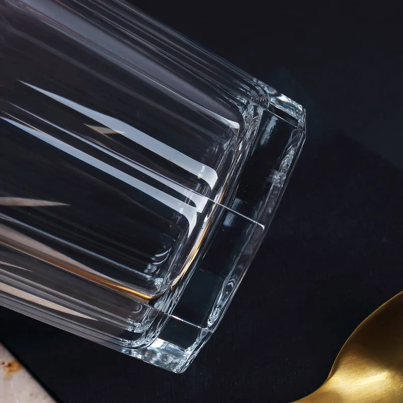 Longdrinkglas mit Limetten und Namensgravur