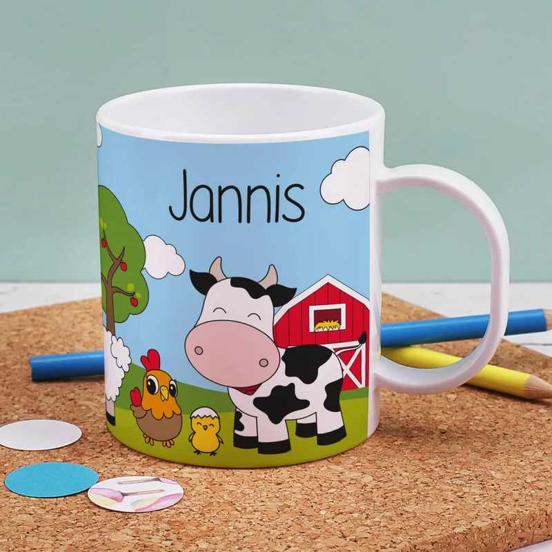 Kunststofftasse mit Bauernhoftieren und Ihrem Wunschnamen bedruckt | Tasse als Geschenk für Kinder
