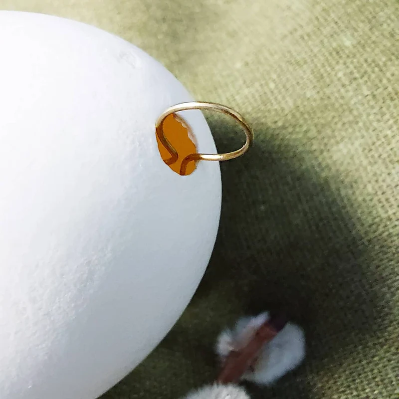 Persönlicher Osterschmuck - Schwanenei mit Osterhase und Name graviert