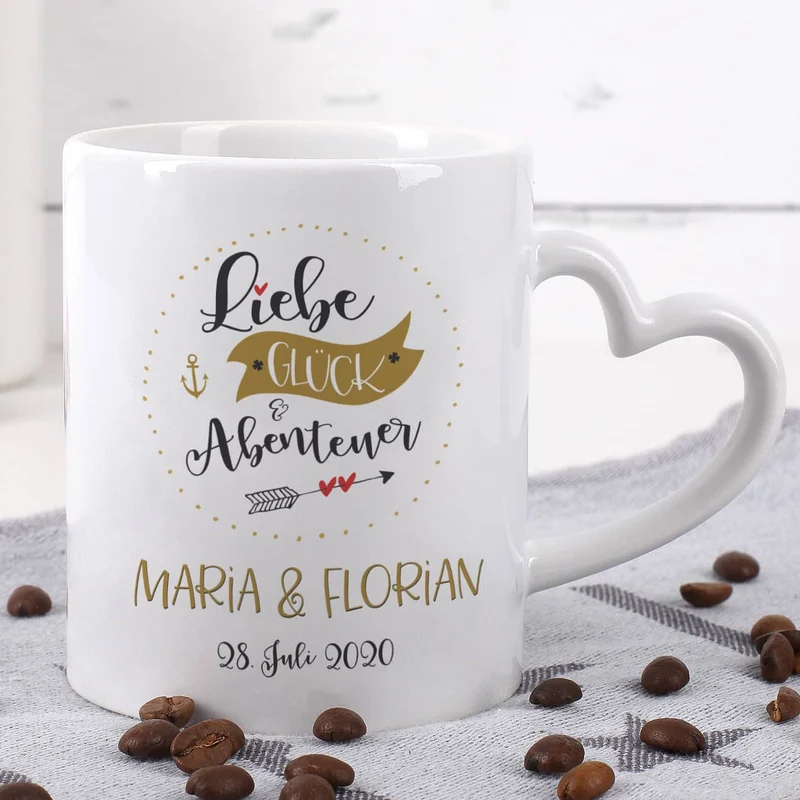 Paartassen zur Hochzeit mit Namen und Datum - Valentinstagsgeschenk