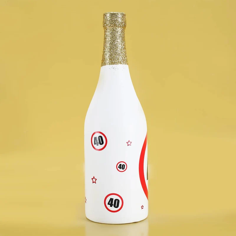 Spar-Flasche mit Verkehrszeichenmotiv mit verschiedenen Zahlen