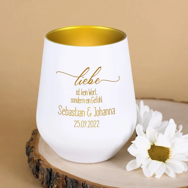 Weißes Windlicht zur Hochzeit - Liebe ist kein Wort, sondern ein Gefühl - mit Namen und Datum