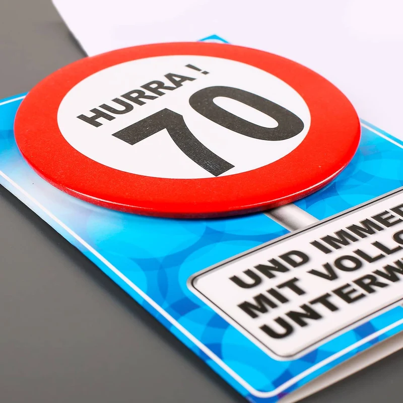 Karte mit Button im Verkehrszeichen Design zum 70. Geburtstag