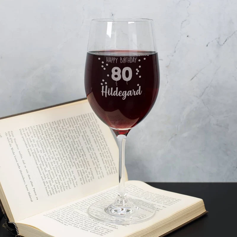 Happy Birthday 80 - graviertes Weinglas mit Name