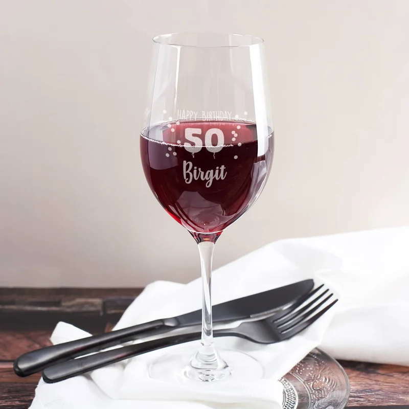 Happy Birthday 50 - graviertes Weinglas zum 50. Geburtstag mit Name
