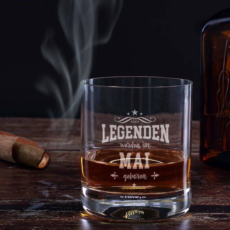 Personalisiertes Whisky Glas mit Gravur als Geschenk zum Geburtstag | 320 ml Whiskeyglas