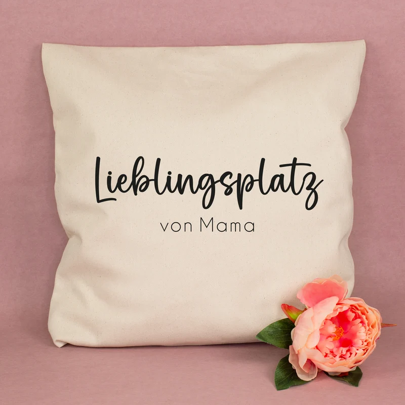 Personalisiertes Kissen 'Lieblingsplatz' mit Wunschtext | Geschenk zum Einzug & Hausbau für Wohnung