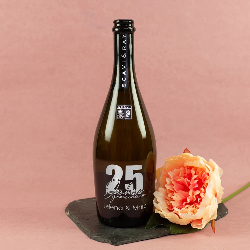 Scavi & Ray Prosecco Flasche mit Namensgravur als Geschenk zur Silberhochzeit | 750 ml