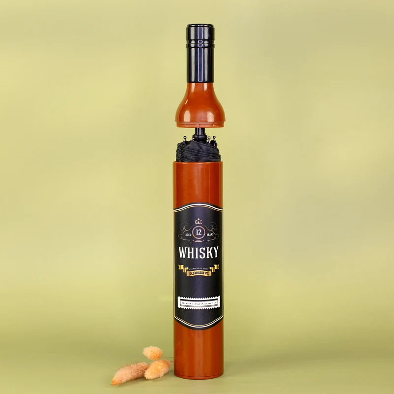 Taschen Regenschirm als Whiskyflasche