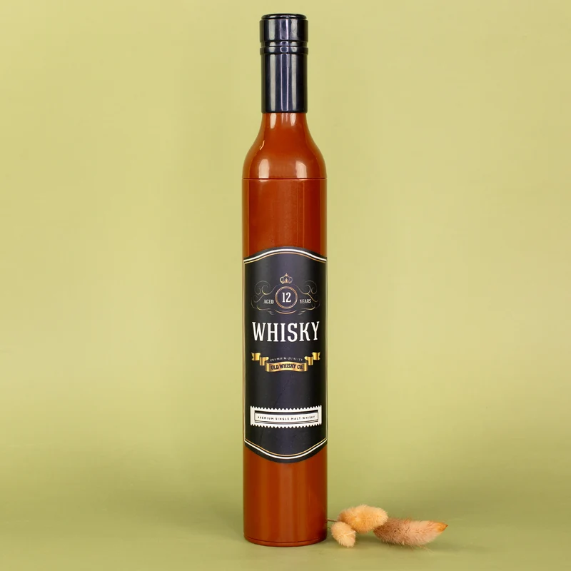 Taschen Regenschirm als Whiskyflasche
