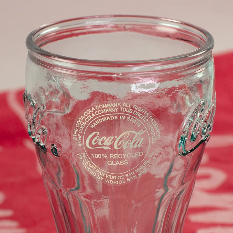 Coca-Cola Glas in klassischer retro Form 400ml | Trinkglas als Geschenk | Nachhaltig & Handgefertigt