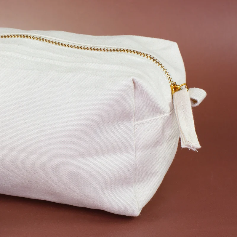 Beautycase & Schlampermäppchen mit Eukalyptus Motiv und Name personalisiert | Canvas Tasche 2 Größen