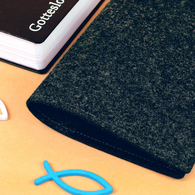 Personalisierte Buchhülle für Gotteslob & Gesangbuch mit Watercolor Kreuz | Anthrazit oder Orange