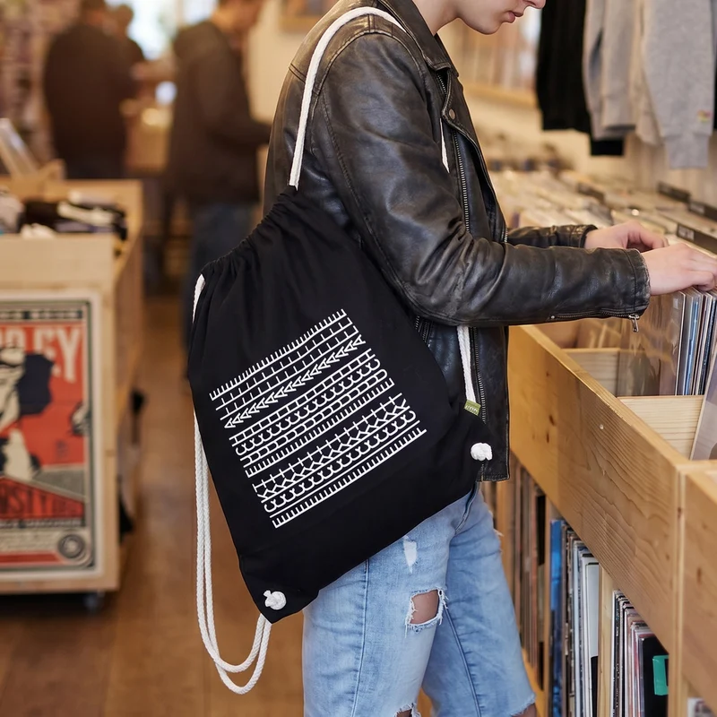 BIO Turnbeutel & Rucksack 'F*ckt euch alle' als lustiges Geschenk mit versteckter Botschaft in Schwarz