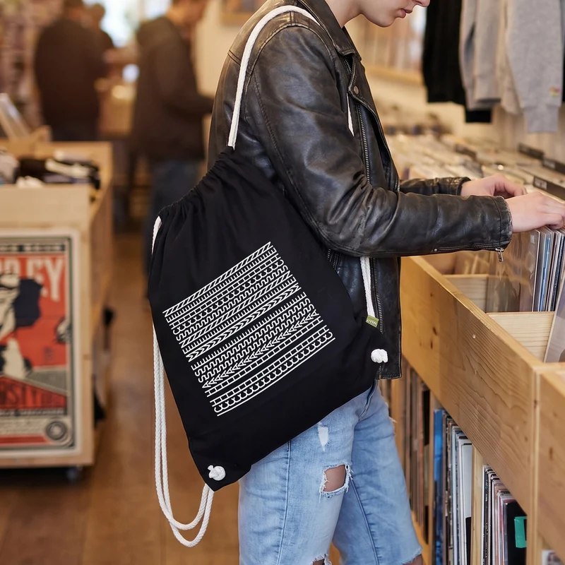 Turnbeutel 'Ich hasse Menschen' als lustiges Geschenk | BIO Rucksack mit versteckter Botschaft Schwarz