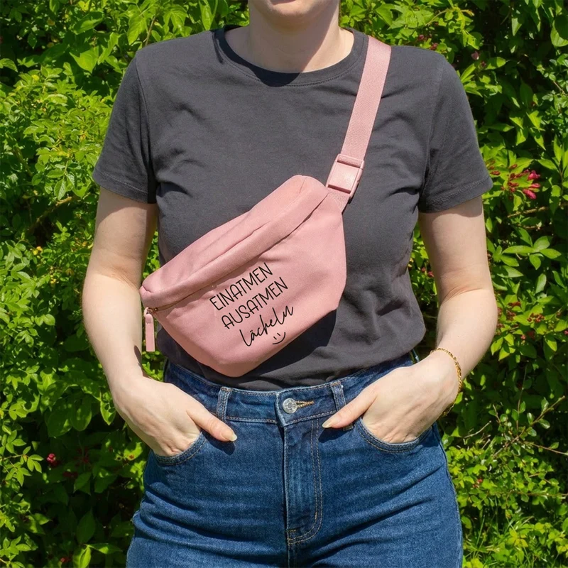 Bauchtasche 'Einatmen Ausatmen Lächeln' | Crossbody Tasche als lustiges Geschenk für Frauen & Kollegen