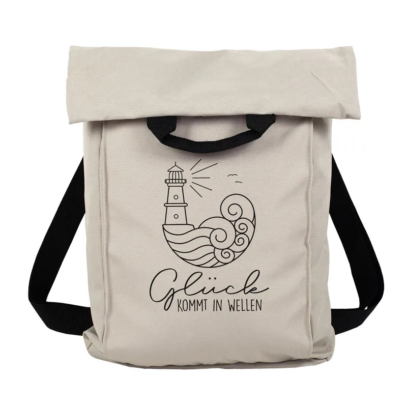 Leichter 2-in-1 Rucksack & Tasche mit Leuchtturm Motiv für Wandern und Urlaub | Glück kommt in Wellen